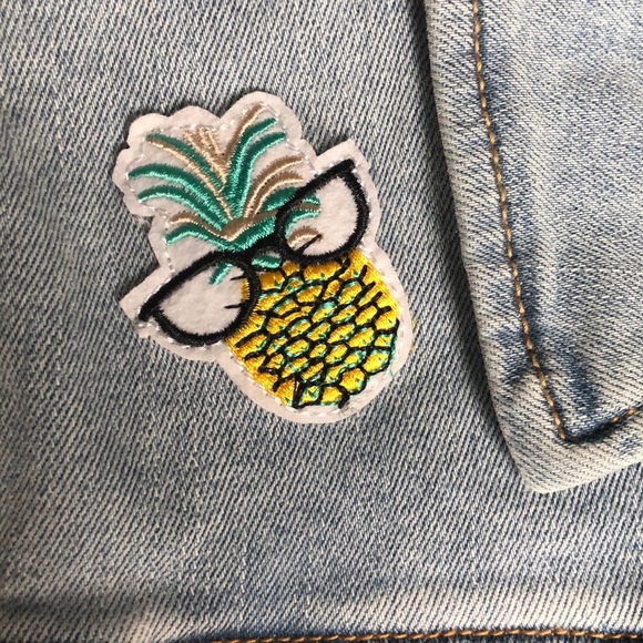 Cat & Jack denim jacket with cute patches - Picture 6 of 7